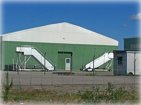 hangar1